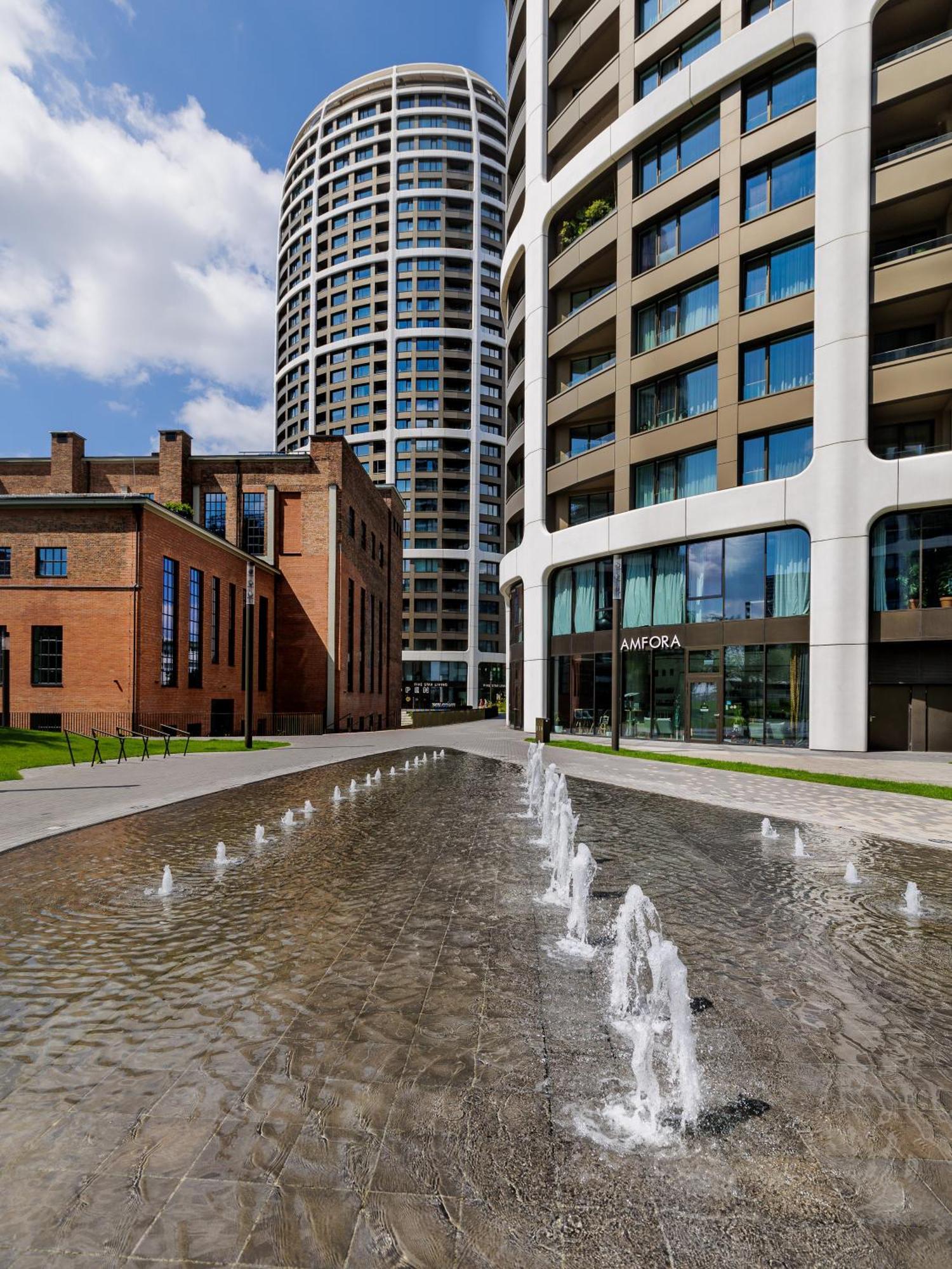 Sky Park 1 - Luxurious #Instaworthy Apartment In Downtown City Center With Included Parking, Best Address In Town Bratislava Exteriör bild